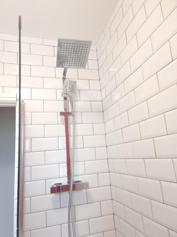 Beautiful 2 Bedroom Flat In Frampton Street London Eksteriør bilde